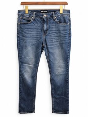 Express Women’s 14 Short Super Skinny Mid Rise Jeans Medium Wash Stretch